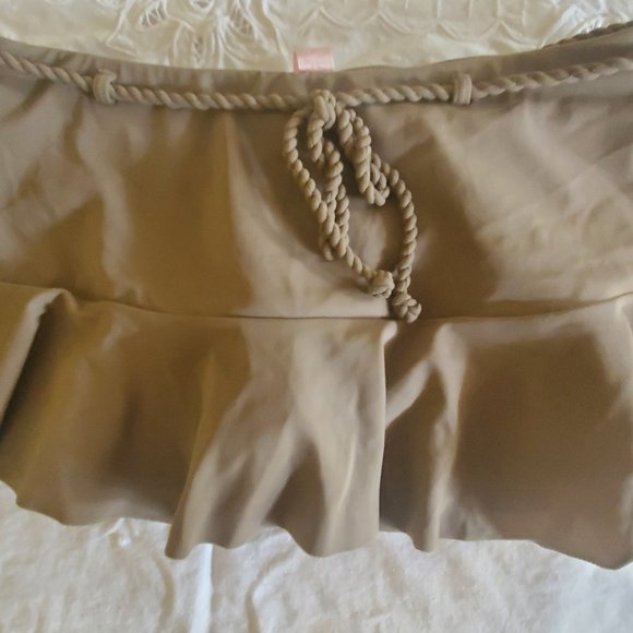 Victoria's Secret Swim - Picture 6 of 9